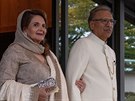 Pákistánský prezident Arif Alvi a jeho ena Samina Alvi, 