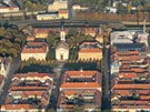 Pohled na sted msta Terezn hbitov z letadla. (19. jna 2019)