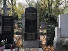 Hrob herce Ference Futuristy a jeho rodiny na hbitov Malvazinky (Praha, 25....