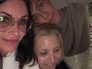 Courteney Coxová, Jennifer Anistonová a Lisa Kudrowová (24. ervna 2019)