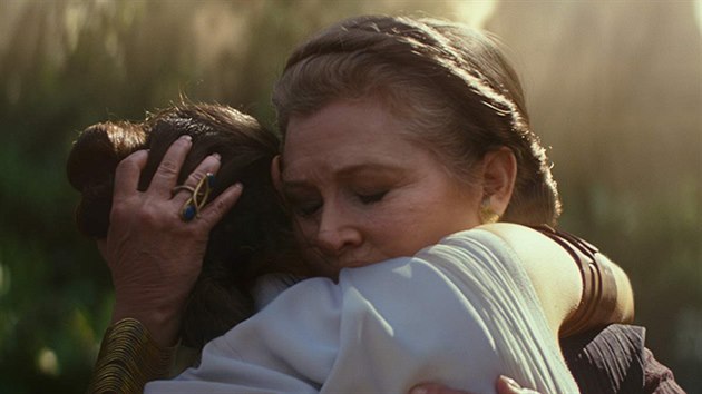 Carrie Fisherová ve filmu Star Wars: Vzestup Skywalkera