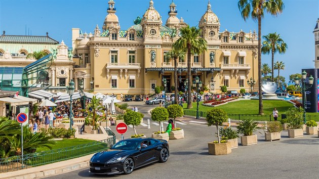 Casino Monte Carlo nesmte v Monaku vynechat. A u si zahrajete teba jen ruletu nebo vbec nic, rozhodn si stavbu detailn prohldnte, alespo zvenku. Stoj to za to.