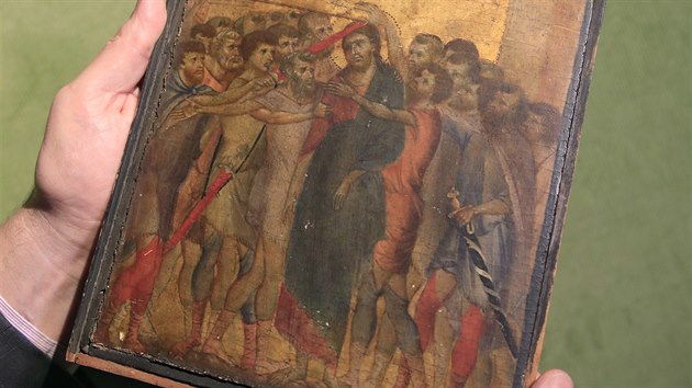 Vzcn malba gotickho mistra Cimabueho ze 13. stolet, kterou mla dlouho ve svm byt nic netuc obyvatelka msta Compiègne, se v nedli vydraila za 24 milion eur, v pepotu 614 milion korun.