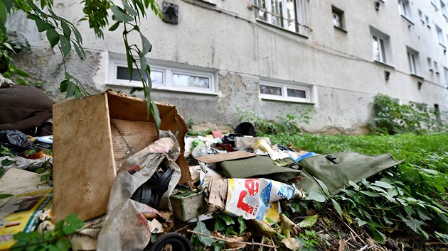 Poté, co Brno na základě sociálních projektů přidělilo šest bytů v domě ve Vranovské ulici lidem v nouzi, se zhoršila situace. Napravit ji má bezpečnostní agentura. (21. 10. 2019)