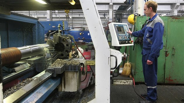 Pohled do soustružny litovelského Papcelu, který vyrábí stroje a technologie pro papírenský průmysl.