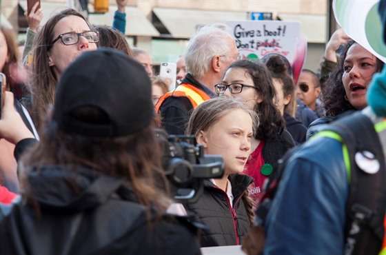 Ekologická aktivistka Greta Thunbergová na demonstraci ve Vancouveru (25. íjna...