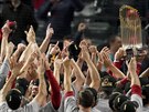 Baseballisté Washingtonu oslavují vítzství v rozhodujícím finále MLB.