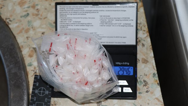 Generln inspekce bezpenostnch sbor objevila u dozorce 350 dvek kokainu.