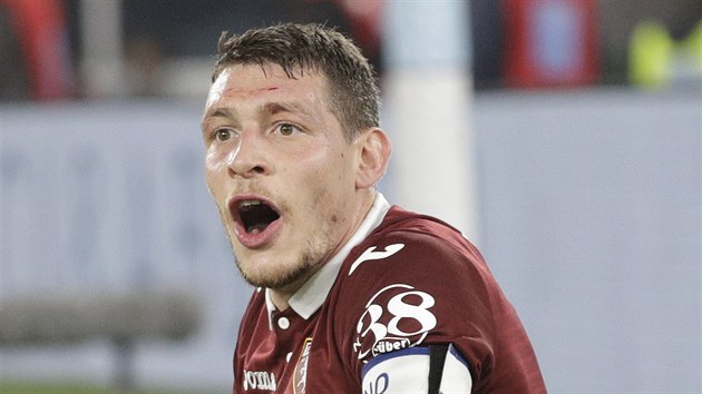 Andrea Belotti z Turna se zlob.