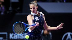 eská tenistka Karolína Plíková v duelu na Turnaji mistry