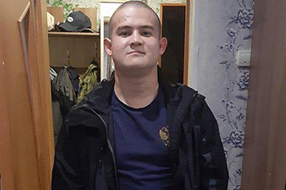 Voják Ramil Šamsutdinov, který zastřelil na vojenské základně na Dálném východě...
