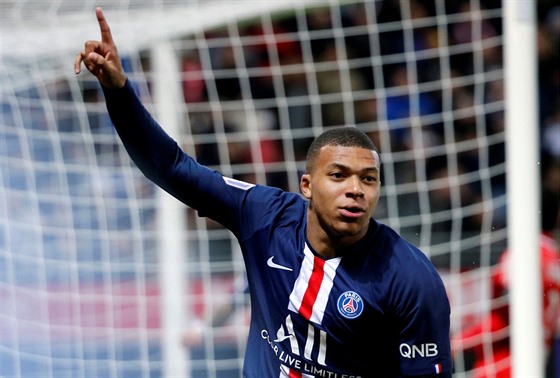 Kylian Mbappe z Paris St. Germain má radost z gólu.