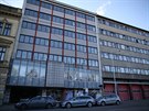 Béžová budova v brněnské Lidické ulici, v níž Brunno Tugendhat založil tovární...