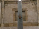 Souástí výstavy je i dílo s názvem Obelisk pravdy a lásky od sochae Karla...