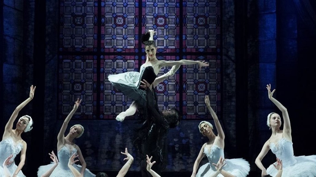 Moscow City Ballet - Labutí jezero