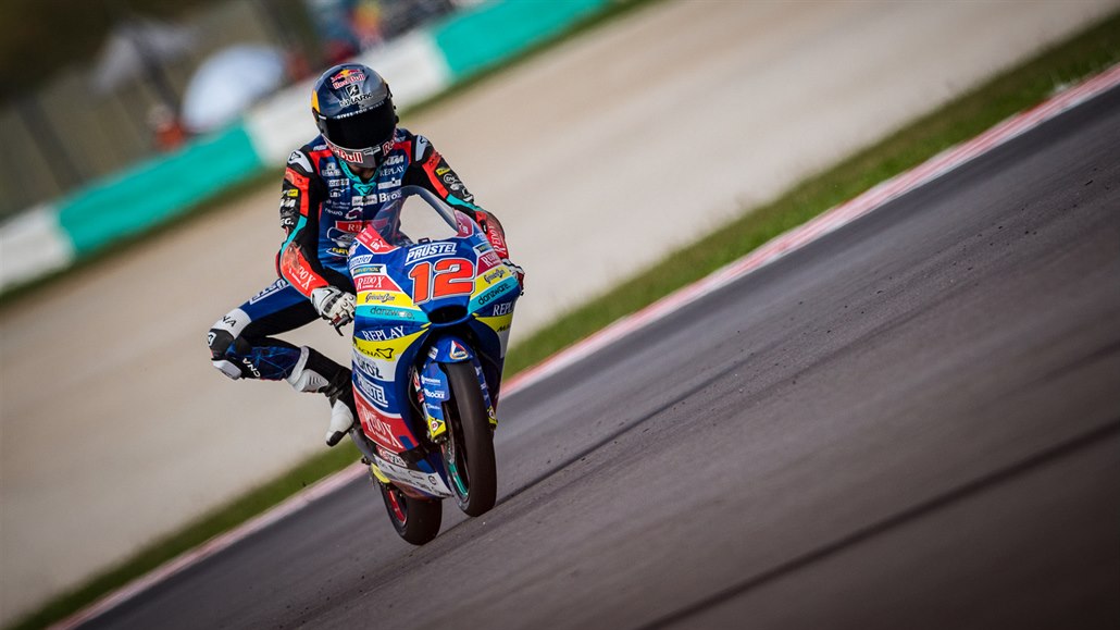 Salač odstartuje v Jerezu opět z páté řady, Márquez nepojede