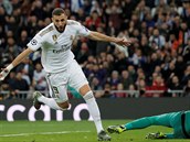 Karim Benzema (Real Madrid) se v Lize mistr trefil i v patnct sezon v ad.