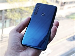 Motorola One Macro