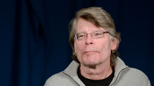 Spisovatel Stephen King na tiskov konferenci, kde pedstavil svou knihu Doktor Spnek (12. listopadu 2013)