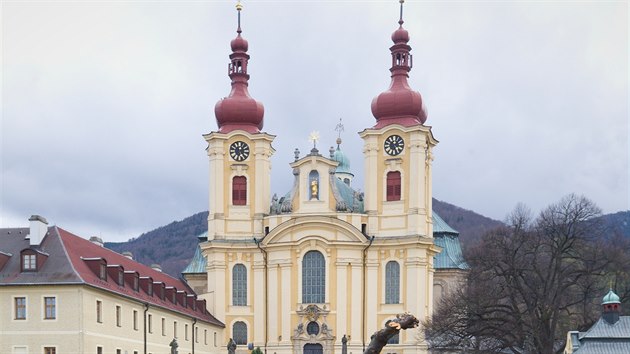 Devorubci pokceli lpy v Hejnicch.