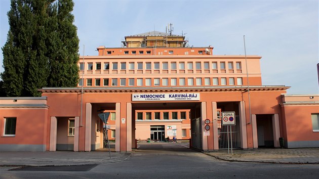 Nemocnice s poliklinikou v Karvin-Rji.