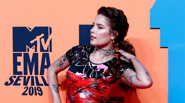 Halsey na MTV Europe Music Awards (Sevilla, 3. listopadu 2019)