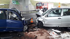 Hned dv dopravní nehody uzavely v podveer provoz na D10 u Bakova nad Jizerou...