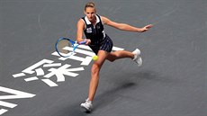 Karolína Plíková v semifinále Turnaje mistry proti Ashleigh Bartyové.
