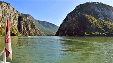 Velki Kazan. V jeho hrdle je Dunaj na svém splavném úseku nejuí.
