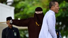 Indonéský náboenský specialista byl potrestán za cizoloství. Trest...