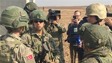 Rusko a Turecko zahájily první spolené hlídky na severu Sýrie u tureckých...