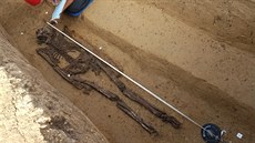 Hrob mue z druhé poloviny 5. století naeho letopotu objevili archeologové...
