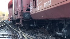 V Maleicích vykolejil nákladní vlak. Vyetovatelé Drání inspekce proetují...