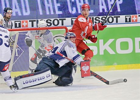 Zápas Ligy mistr Plze vs.  Lausanne. Zasahuje domácí branká Dominik Frodl.