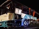 Autobus, který po sráce s nákladním autem havaroval u Nitry. (13. listopadu...