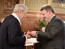 George Soros dostal od vídeského starosty Michaela Ludwiga  Zlatý odznak za...