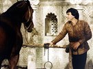 Tetí princ (1982). Princ Jaromír se nakonec oení s princeznou Milenou  a...