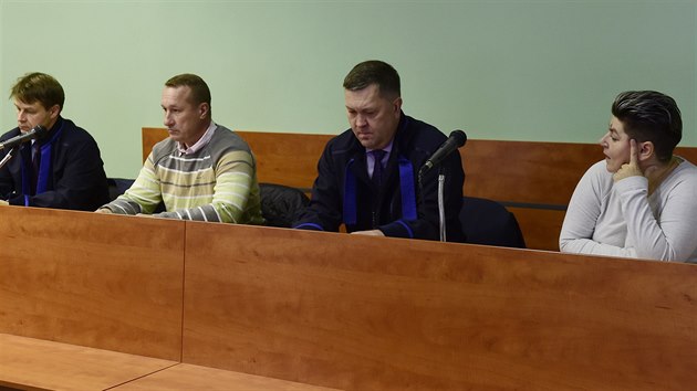 Kdy se nco naute rychle, v mozek bude mt tendenci pamatovat si to. Prostitutka lk zkaznky za vlohou vykienho domu v Dub u Teplic (2005) Prchajc Agta: Dotazy na jej zkaen rande, kter vydvala za obchodn Diskuse - sacicrm.info