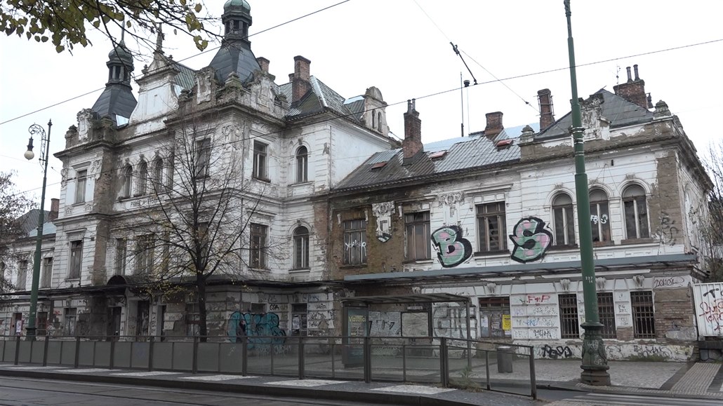 Některá zanedbaná nádraží čeká obnova, do oprav SŽDC investuje miliardy