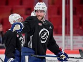 Obrnce Tampy Bay Victor Hedman na trninku ve Stockholmu.