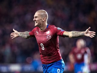 DEBUT JAKO HROM. Třicetiletý útočník Zdeněk Ondrášek nastoupil poprvé za...