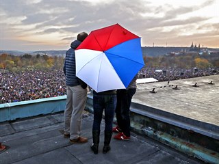 Velká účast potěšila předsedu spolku Milion chvilek Mikuláše Mináře. „Ukazuje...