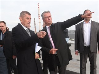Premiér Andrej Babiš (ANO) si prohlédl areál hlavního třídicího střediska České...
