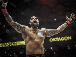 Michal Martnek je vldcem tk vhy Oktagonu MMA