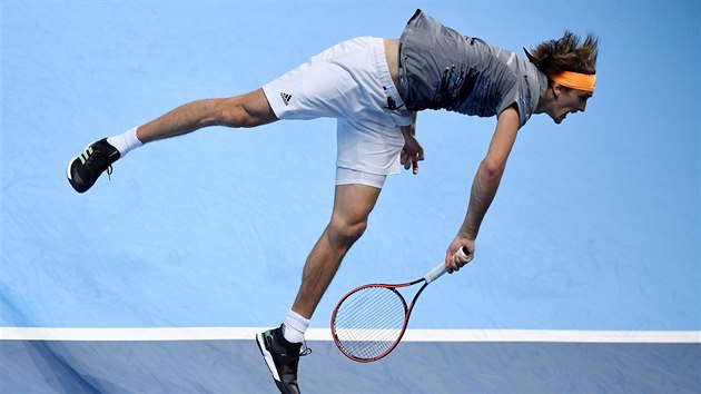Alexander Zverev podv na Turnaji mistr v utkn proti Rafaelu Nadalovi.