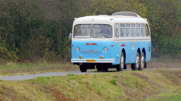 Autobus Tatra 500 HB - 138