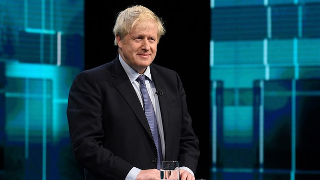 Britsk premir a ldr konzervativc Boris Johnson v pedvolebn televizn debat. (19. listopadu 2019)