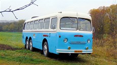 Renovovaný autobus Tatra 500 HB - 138
