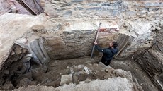Archeologové odkryli na hrad Helftýn bhem velké rekonstrukce tamního paláce...