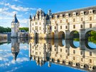 Zámek Chenonceau je výjimečný nejen svou polohou nad řekou.